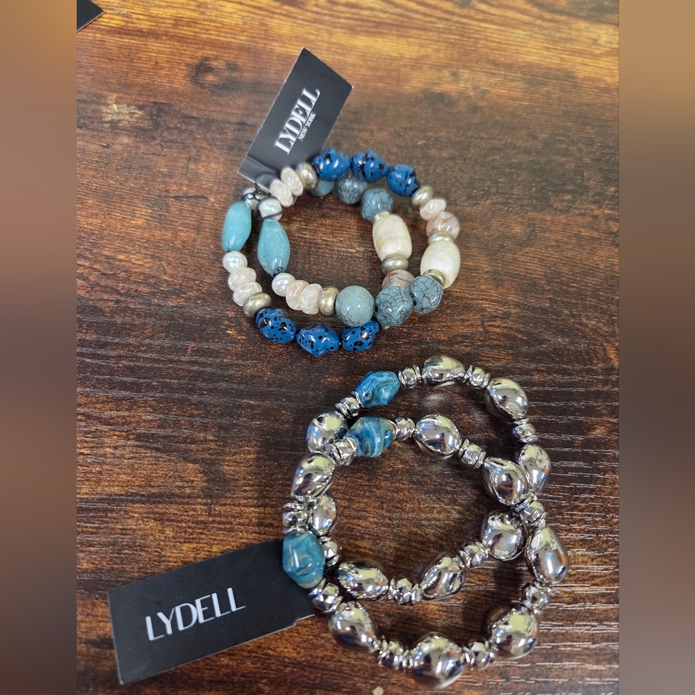 BOGO💖Blue and Silvertone Beaded Bracelet Set of 4